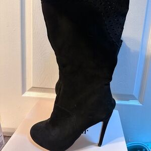 High heel boots